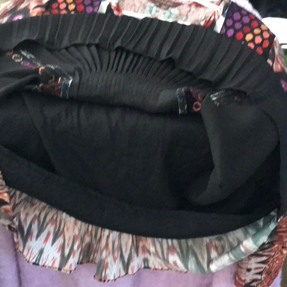 Ranna Gill pleated blouse - Picture 9 of 11